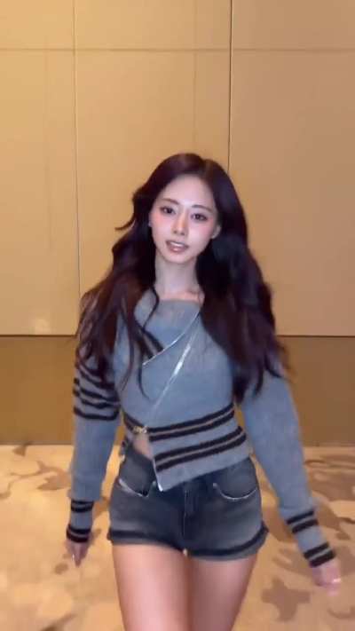 Tzuyu 💁🏻‍♀️