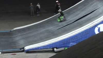 Ничему жизнь не учит