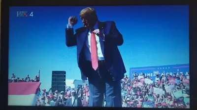 Trump: Ne može mi nitko ništa, jači sam od sudbine (HRT)