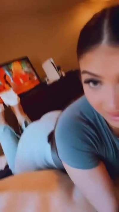 i just know it must taste really good in there😩