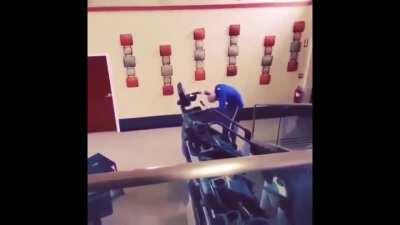 Another gym fail. But not at planet fitness