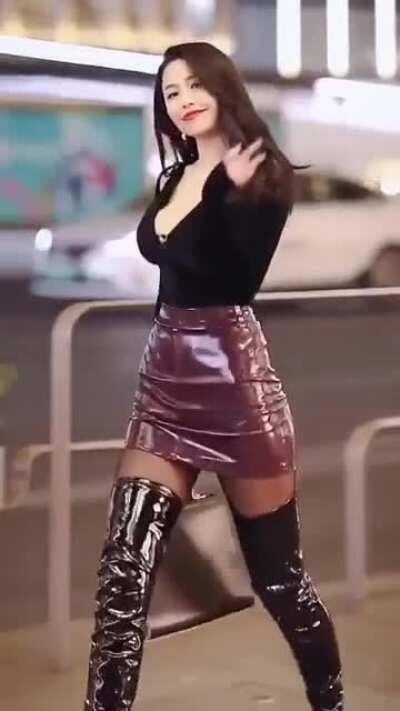 Wave hi 🙋‍♀️