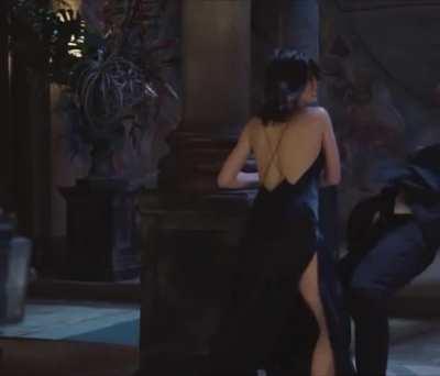 Ana de Armas [No Time to Die]