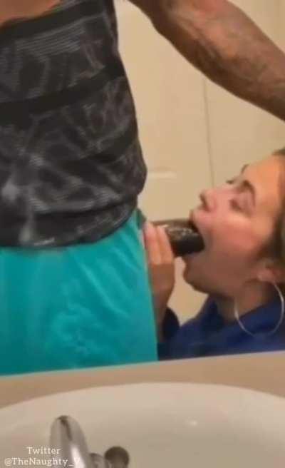 I need a bbc to fuck my face like this