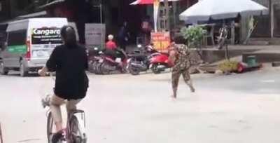 Vietnamese Granny Fight