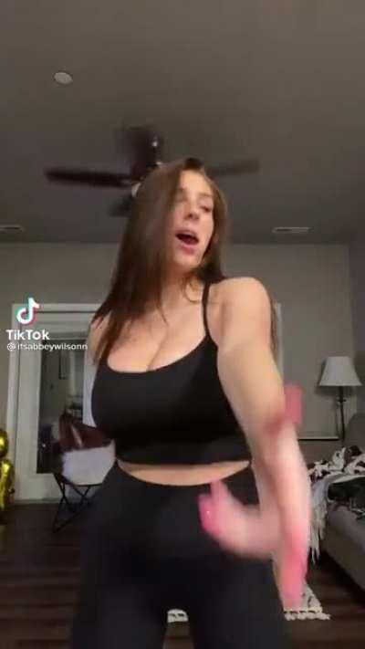 the bounce at the beginning 😳