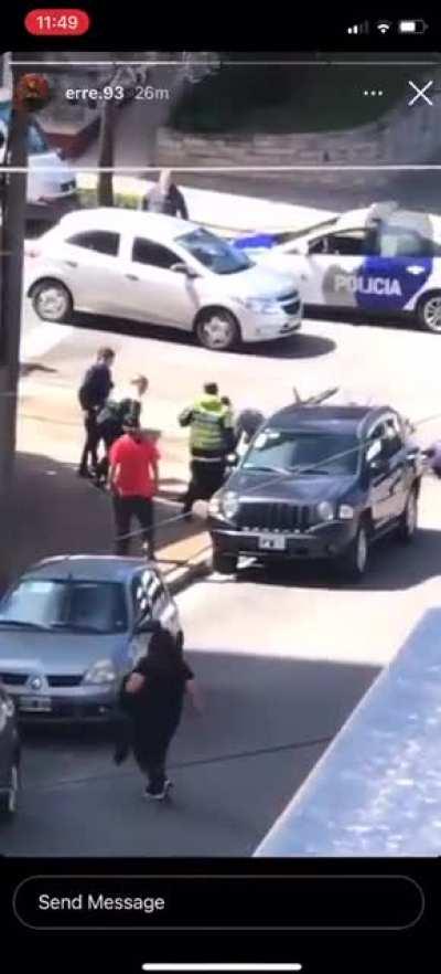 Cuando salís re sacado a que te saquen el auto de la entrada el garaje