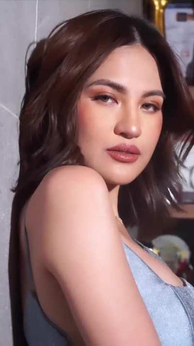 Julie Anne San Jose