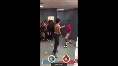 spy decloaked in the toilet 💀