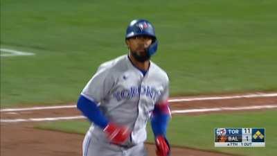 [Highlight] [Highlight] Teoscar Hernandez destroys a baseball to center field for a 3-run shot, giving the Blue Jays 11 runs in the top of the 7th