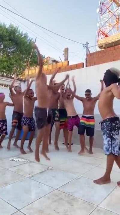 Reunião dos adm do discord do rolochi