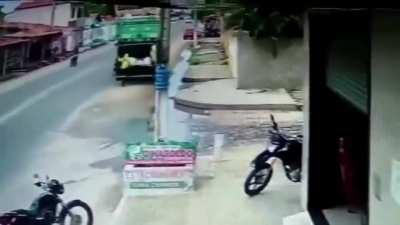 Quando vc acha que seu dia tá ruim é pq não viu o deste delivery