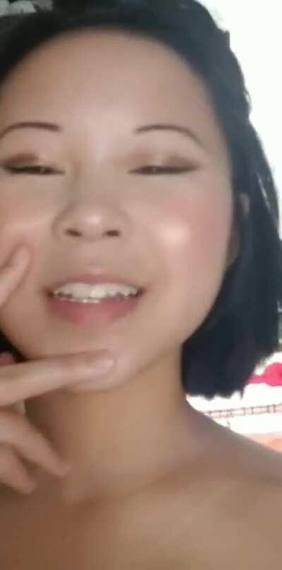 jus a feelin' a lil' cute