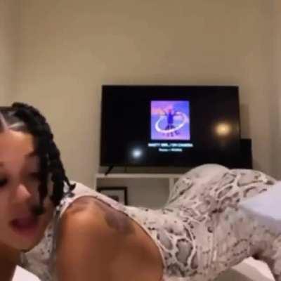 Moving that lil thing