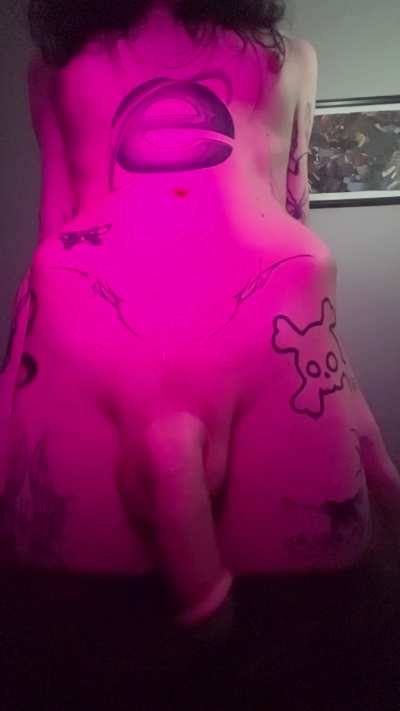 Did someone order a 6’4 big cock goth girl?