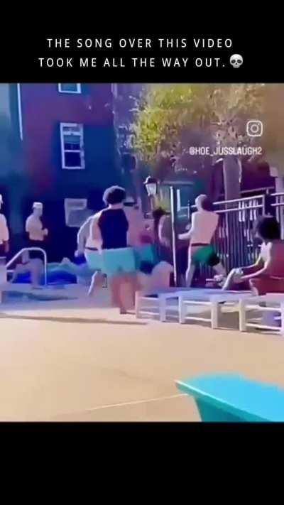 Let the body hit the floor😱