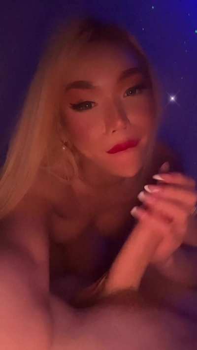 What’s your first reaction when you see me sucking?