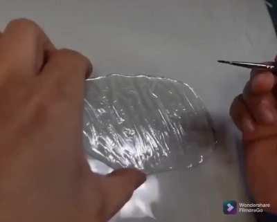 Морское чудовище в эпоксидной смоле