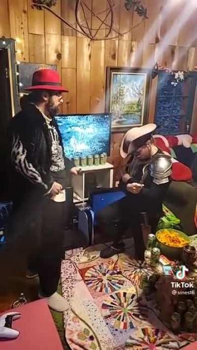 You see a ritual of granting knight status to a young learner of the ways of the neckbeard. After the ceremony, the knighy approaches you, offering his companionship in order to learn more om the arts. What dew you dew?