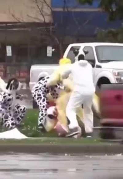 It's more of a r/hmmm post