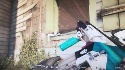 Siege is a scary game