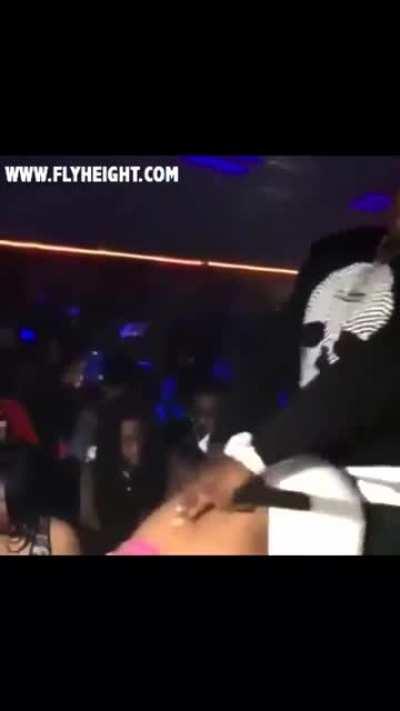 Rapper comes in his pants on stage