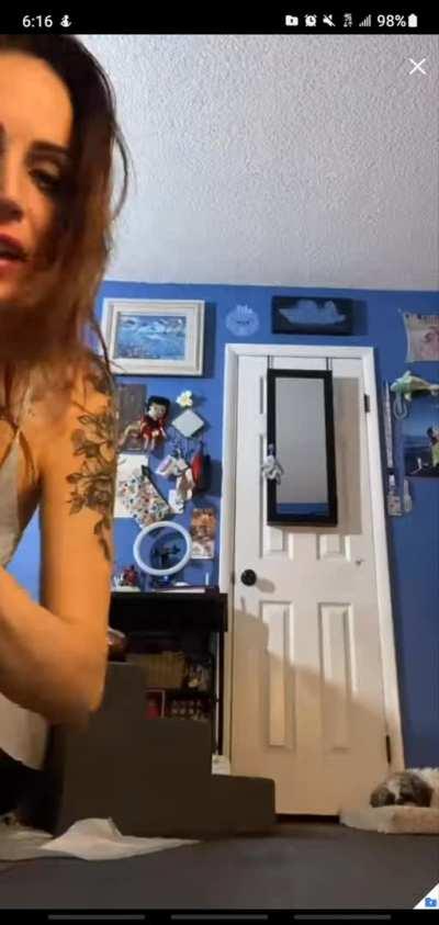 Outfit change leads to a nip slip