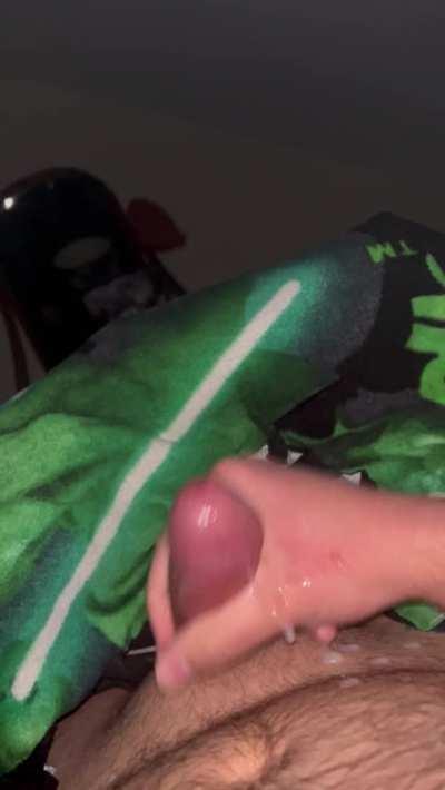 Huge Jerk Off Cumshot