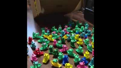 Trodde du verkligen 1 var tillräckligt? Mvh, Discot's Julgran.