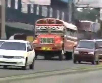 Lo malo de viajar en Diablo Rojo