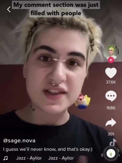 Also having some serious problems trying to figure out the difference between jewelry and trash.