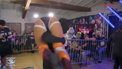 Shazza Mckenzie kidnapped and fmc away