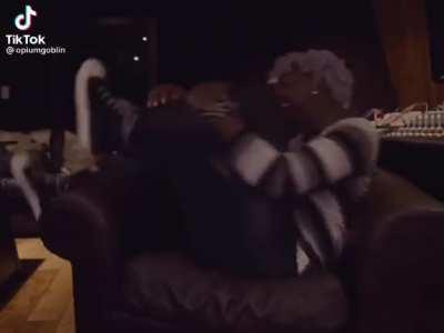 look at this fucking goomba😹