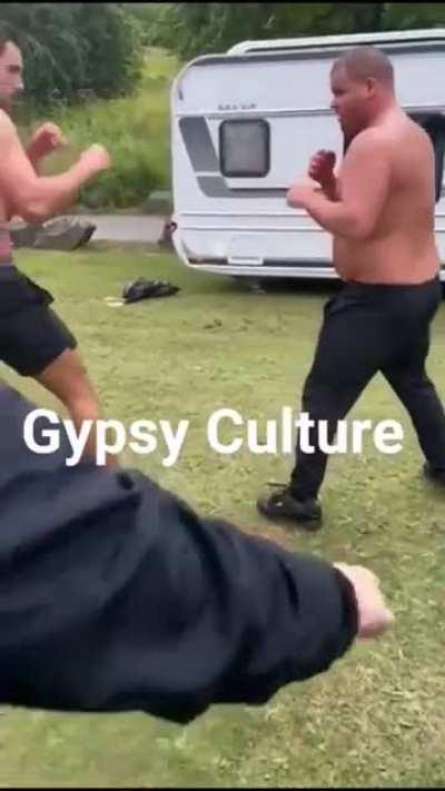 English gypsies fight