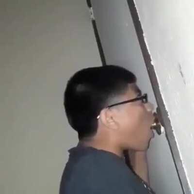 Cum se deschid usile la Cluj 😂😂😂😂😂😂👌👌👌👌👌👌👌👌