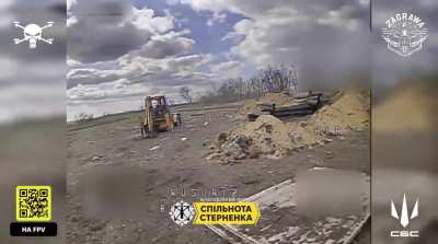 Ukrainian Zagrawa team/Flying Skull Battalion took out Russian soldiers near Pokrovsk. April 2025