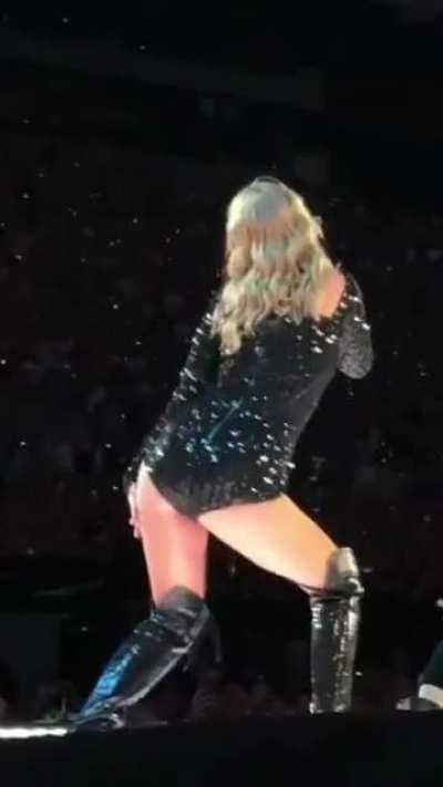 Ass ass ass wonderful booty