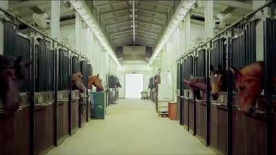 hate how the kamurocho battle theme sounds like gangnam style