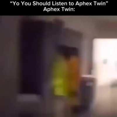 I'm trying to find the song used in this meme, hope someone can help me :)