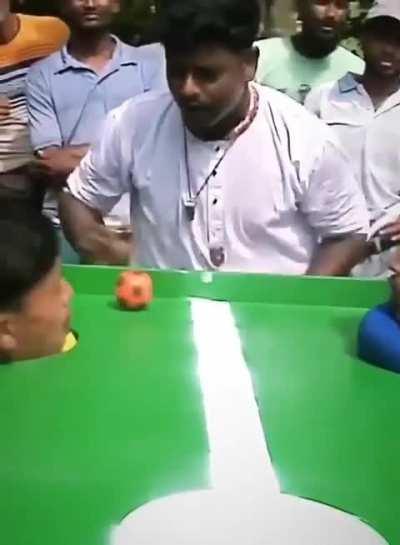 What name would you give to this game, LOL?