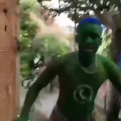 faz essa na live da fantasia muca faz faz