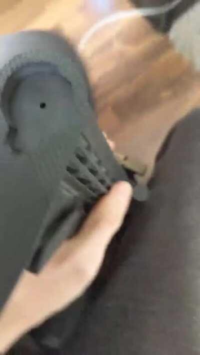 Help I bought lancer for 20 $ and no work please halp