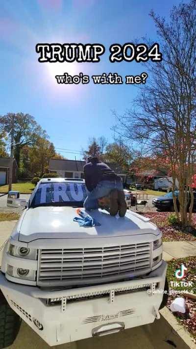 Seems like a great idea to obstruct your view for Trump