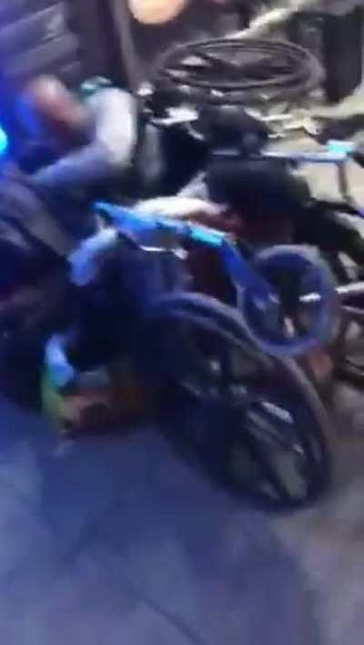 I feel bad for laughing... no wait I don’t feel bad 😂