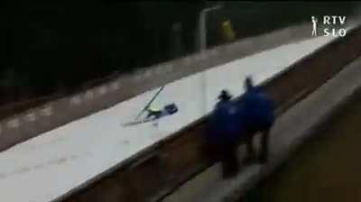 That's not how you ski jump