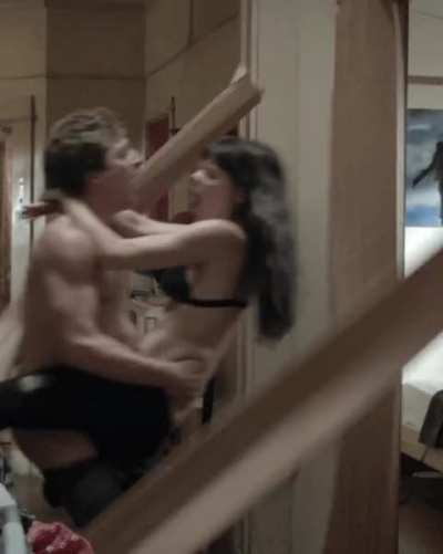 Emma Greenwell --- Shameless s03e08 (2013).