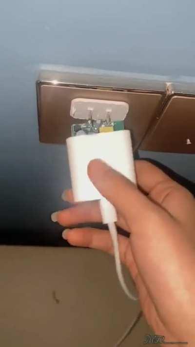 Charger was like i ain't leaving 💀