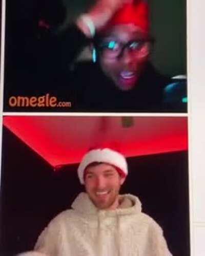 How tf? Stolen from r/unexpected