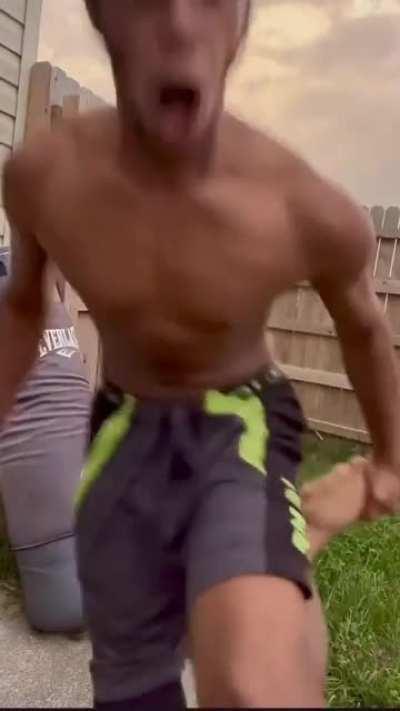 WCGW Training like Bruce Lee