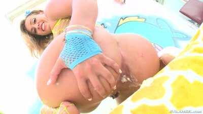 Kelsi Monroe Butter Play